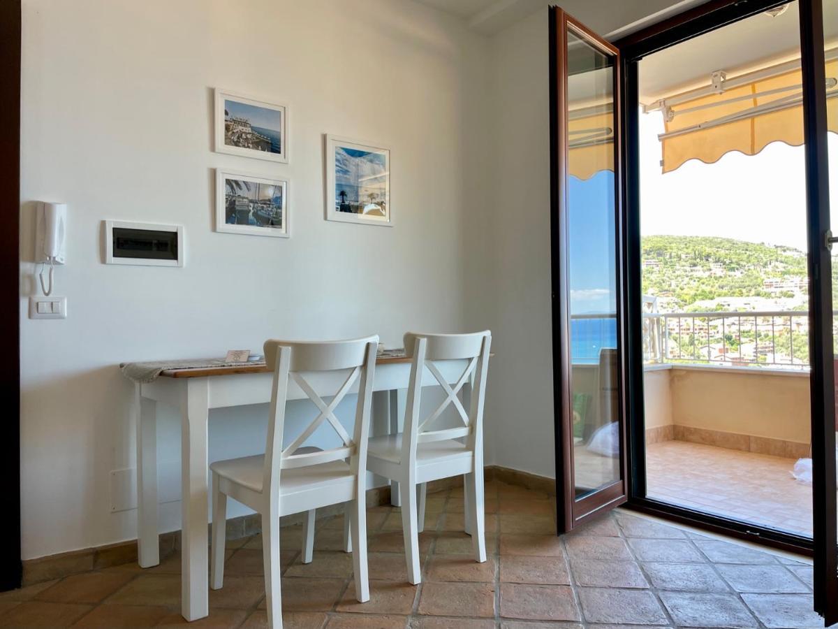 Terrazza 81 Lägenhet Porto Santo Stefano  Exteriör bild